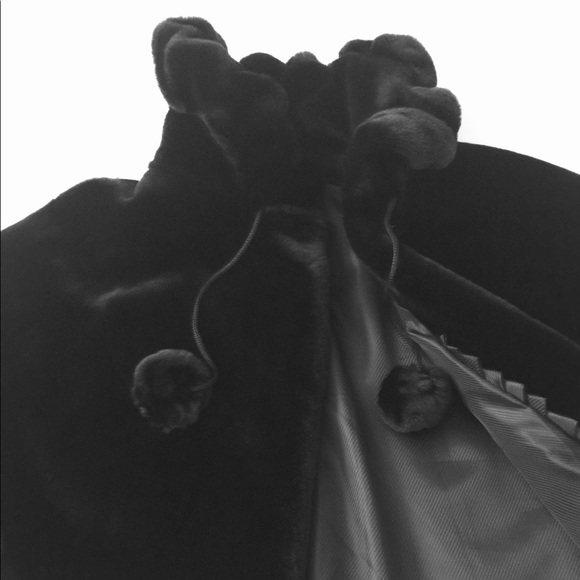 FAUX FUR BLACK CAPE - Picture 9 of 14